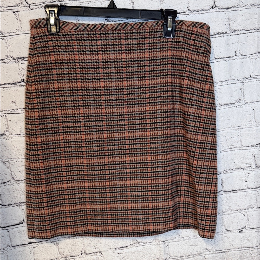 Talbots Pink and Black Plaid Pencil Skirt women’s size 10